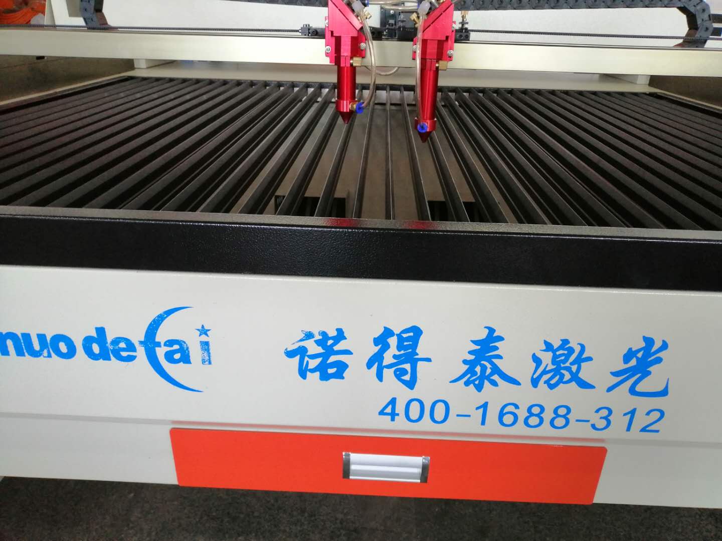 不能讓這些的因素影響無塵布激光切割機效果！