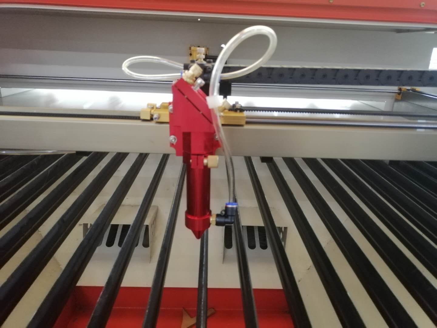 亞克力激光切割機介紹！
