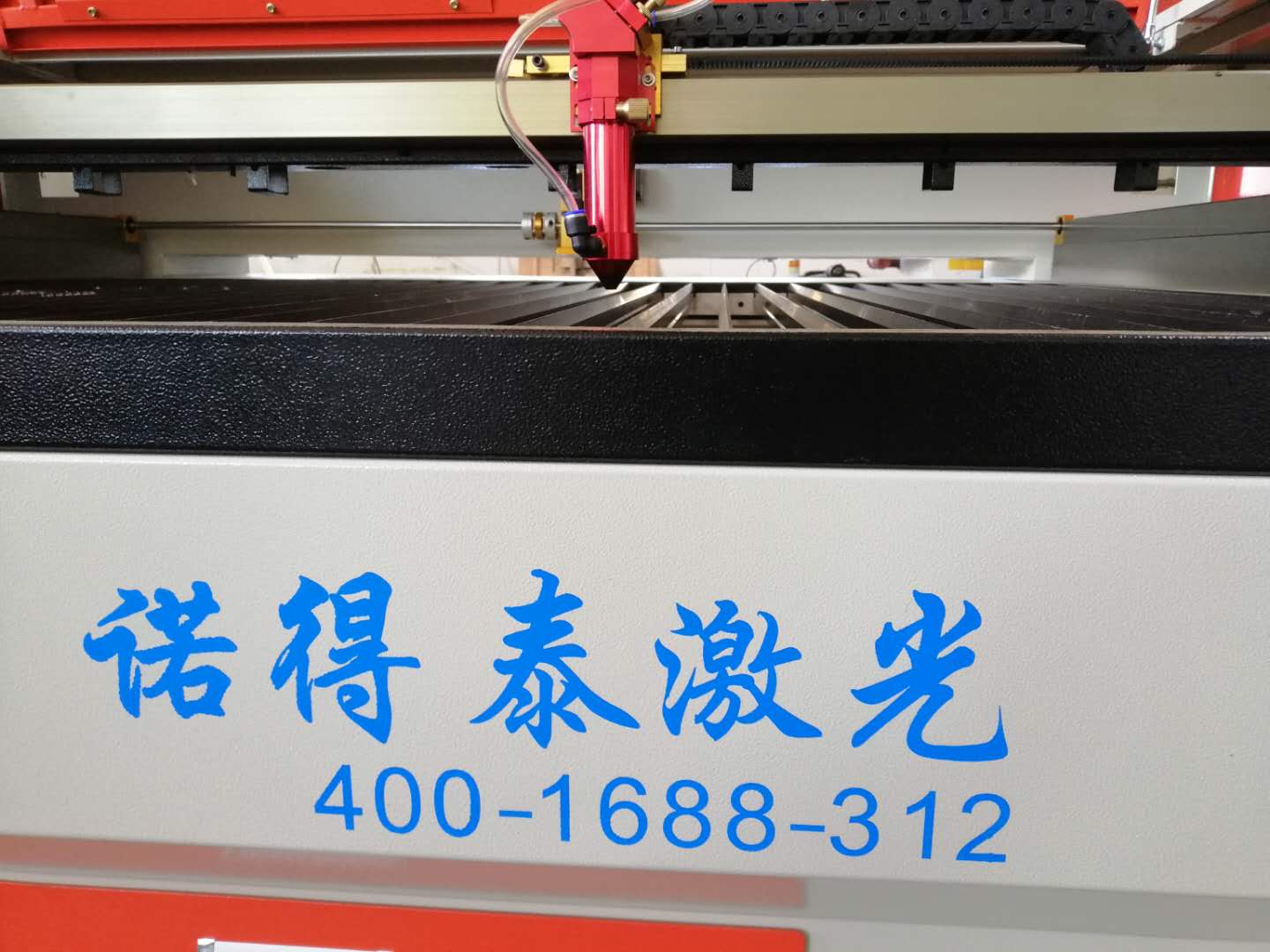 非金屬材料激光切割機(jī)廠家有哪些？