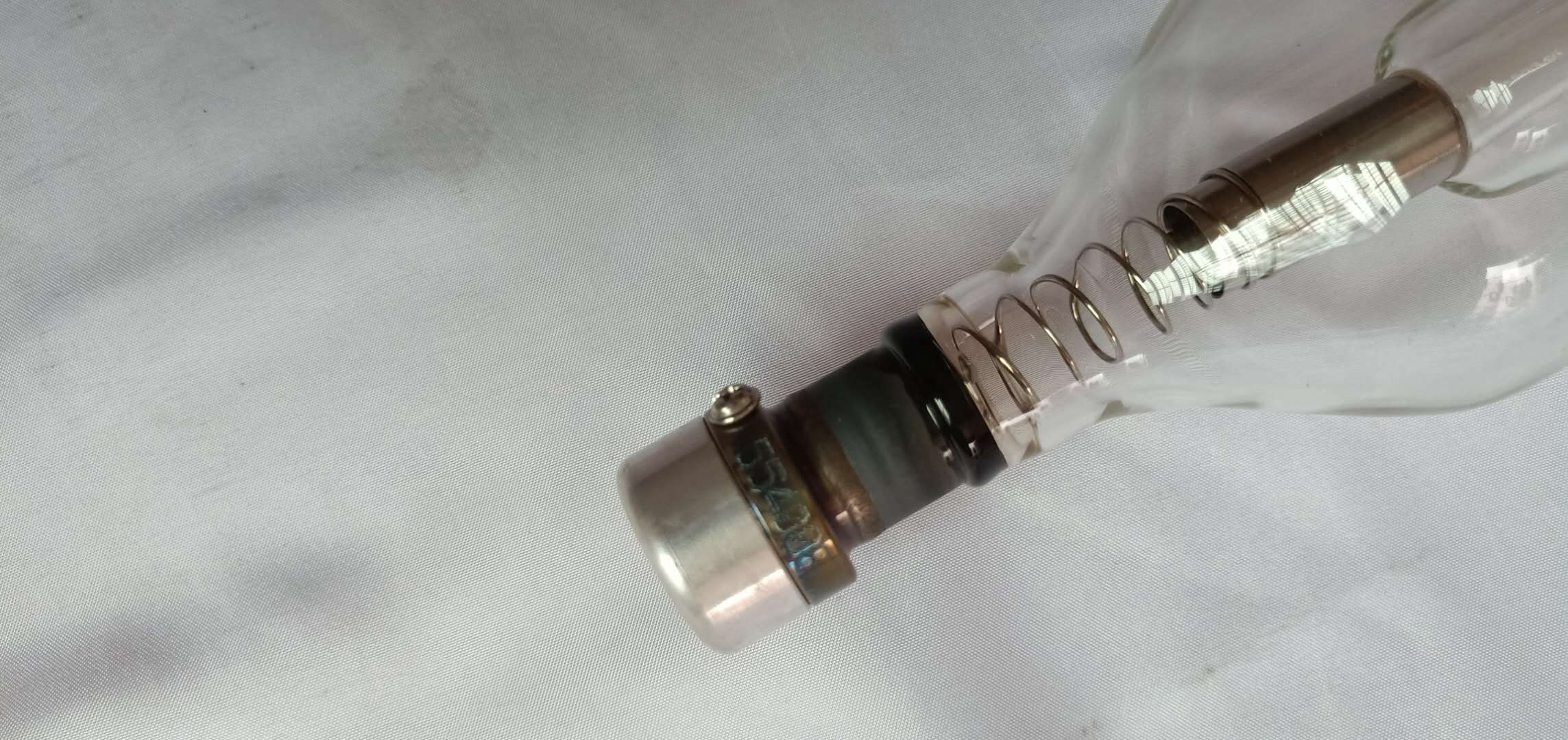 哪個(gè)激光切割機(jī)激光管廠家質(zhì)量做得好？