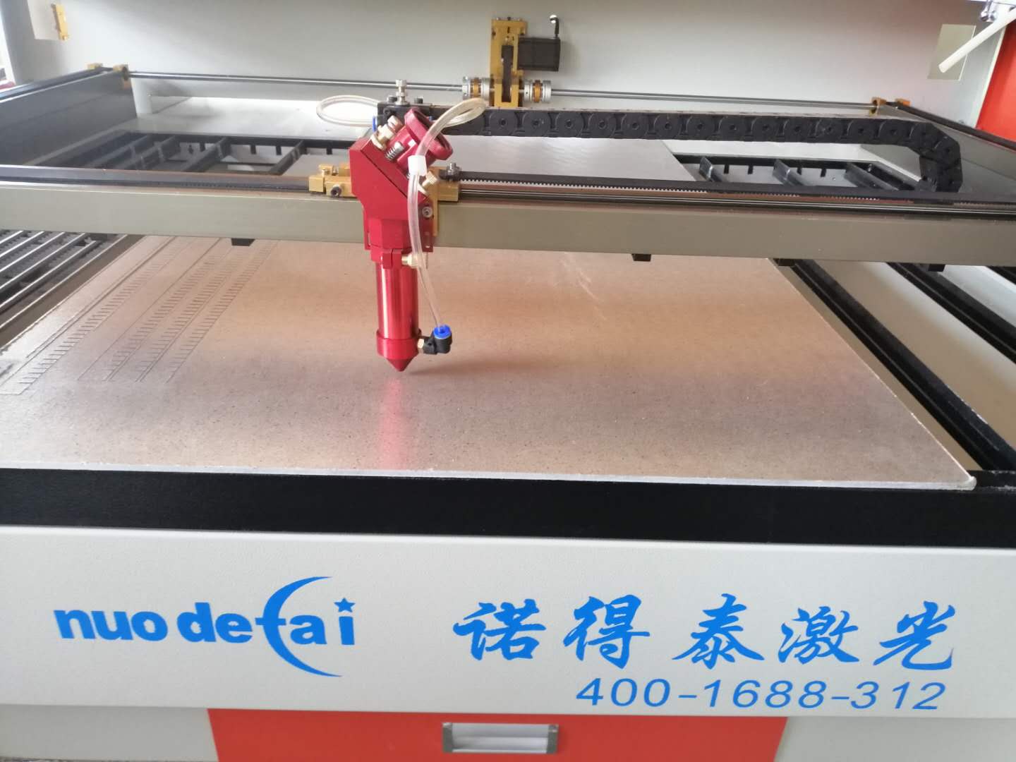 激光切割機加工過程中突然停止不工作了該怎么辦？
